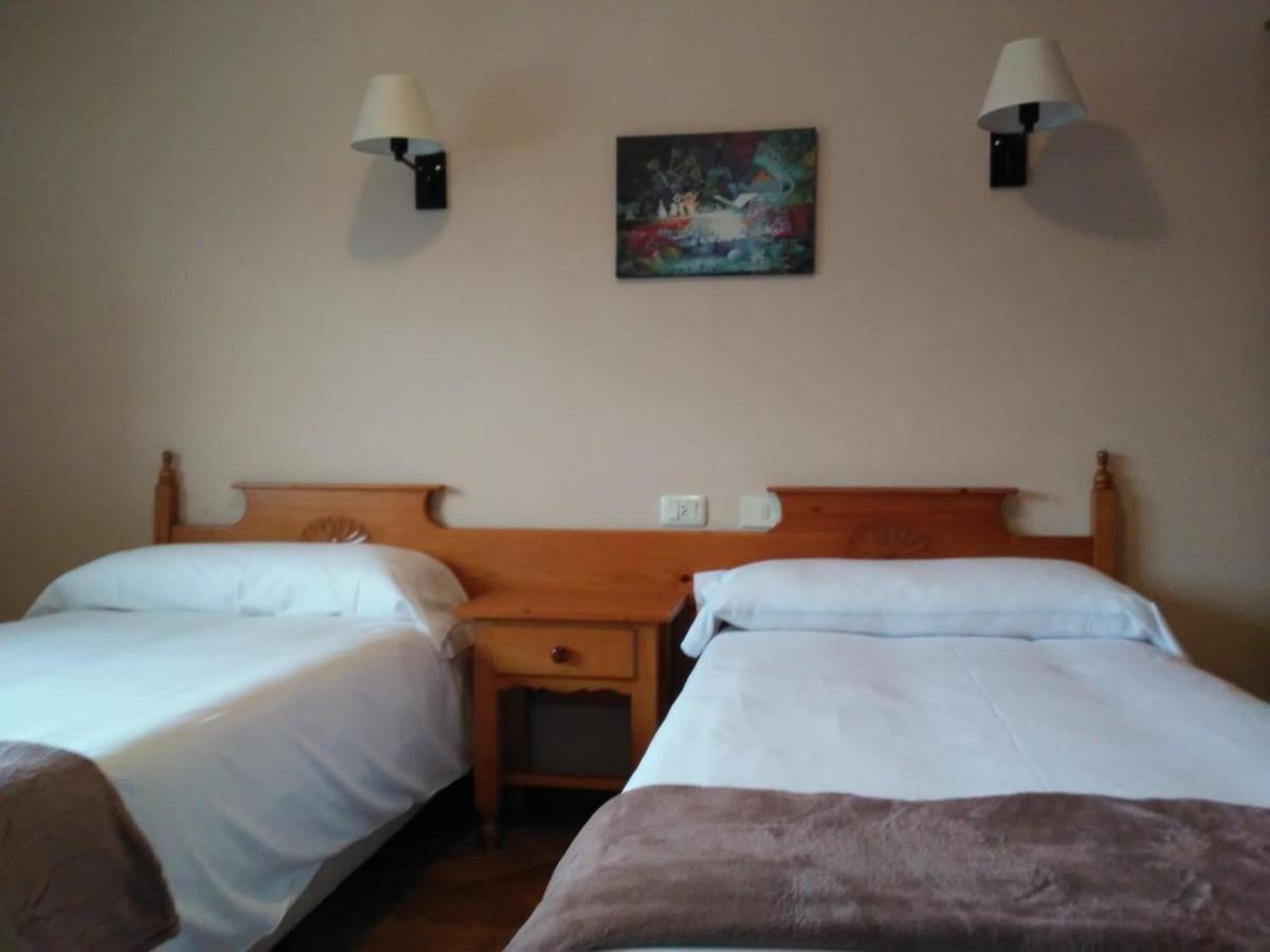 Albergue Hostal Sao Telmo Tui Extérieur photo