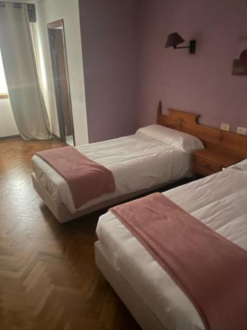 Albergue Hostal Sao Telmo Tui Extérieur photo